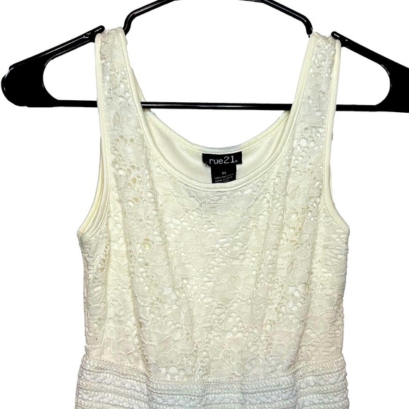 RUE21 Cream Lace Tank High-Low Dress with Pink and Blue Floral Pattern on Skirt - Picture 3 of 4